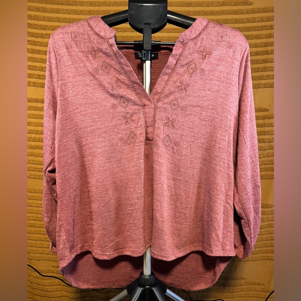 NWT Women’s 1x Cable & Gauge Burnt Russet Blouse Button Sleeve Embroidered VNeck